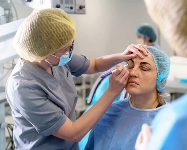 eyelid surgery liverpool